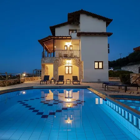 Eleftheria Private Pool/garden/view/3bdrms/3.5bthrms *