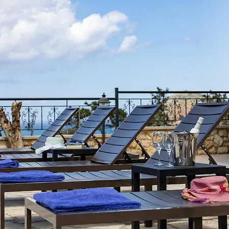 Eleftheria Private Pool/garden/view/3bdrms/3.5bthrms Villa